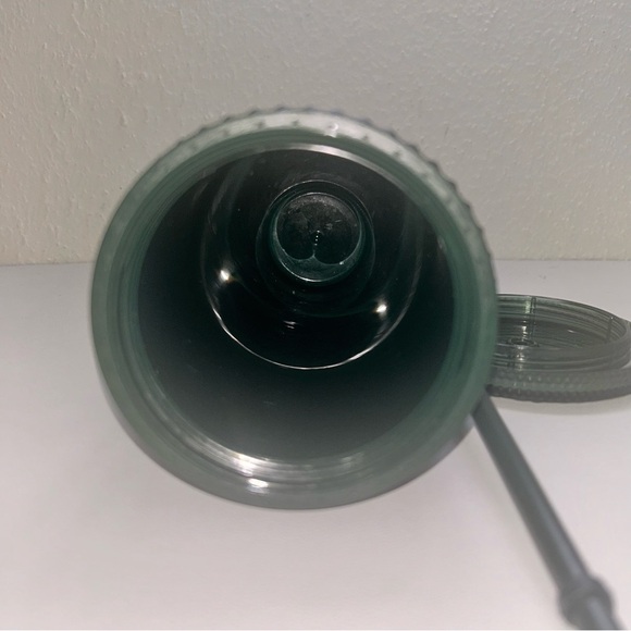 Starbucks Dark Green Grid 24oz Venti Tumbler Cold Cup Straw. - Picture 2 of 4